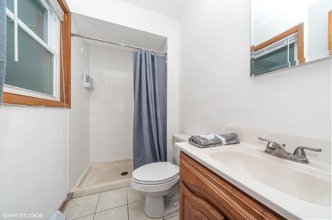 2507 Macarthur Dr, Mchenry, IL 60050 photo 10