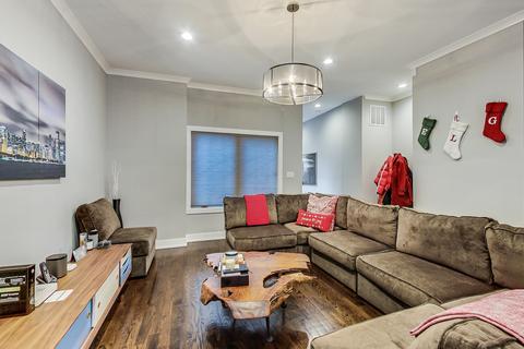 4334 S Berkeley Ave, Chicago, IL 60653 photo 11
