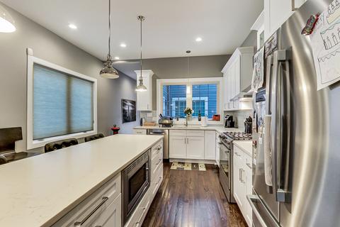 4334 S Berkeley Ave, Chicago, IL 60653 photo 4