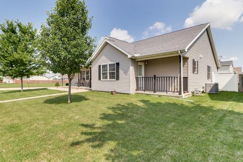 1830 Marina Dr, Normal, IL 61761 photo 4