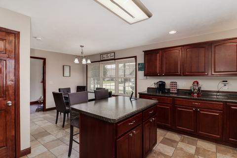 1830 Marina Dr, Normal, IL 61761 photo 11