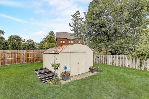 614 Hampton Cir, Elgin, IL 60120 photo 25