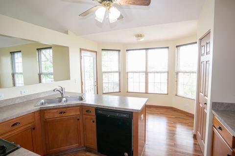 1611 Simms St, Aurora, IL 60505 photo 8
