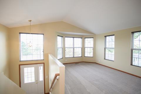1611 Simms St, Aurora, IL 60505 photo 4