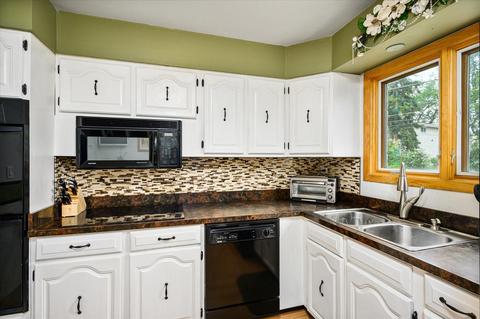 320 W Walnut Ave, Des Plaines, IL 60016 photo 15