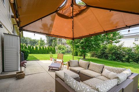320 W Walnut Ave, Des Plaines, IL 60016 photo 32