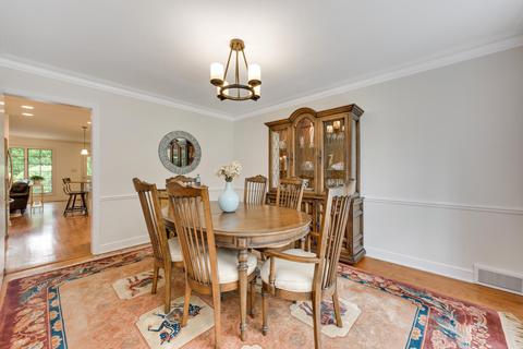 30 Logan Ter, Golf, IL 60029 photo 15
