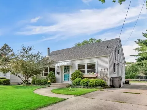 870 Carr St, Elgin, IL 60123 photo 16