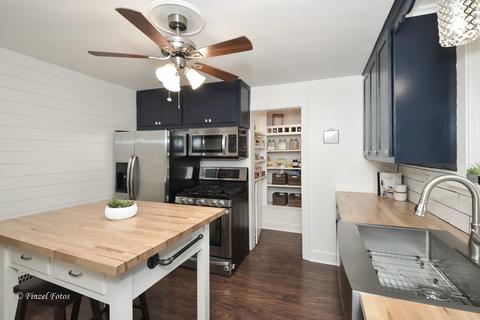 117 S 6th St, West Dundee, IL 60118 photo 5