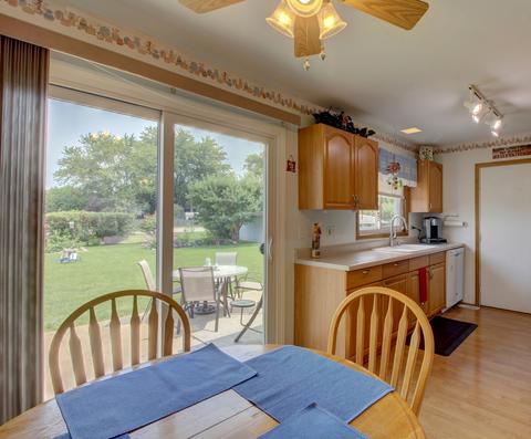 838 Bay Ct, Bartlett, IL 60103 photo 6
