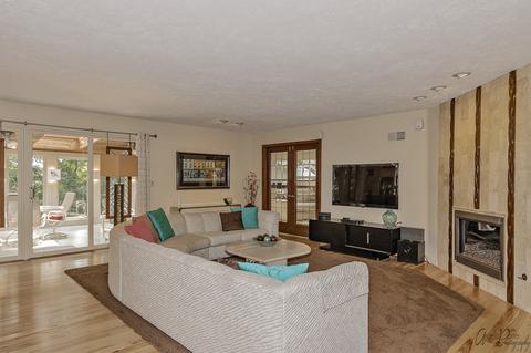 1806 Cassandra Ln, Mchenry, IL 60051 photo 23