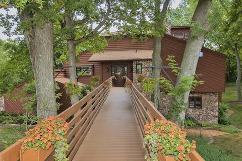1806 Cassandra Ln, Mchenry, IL 60051 photo 12
