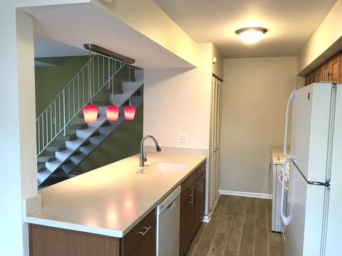 1467 Cornell Ct, Hoffman Estates, IL 60169 photo 8