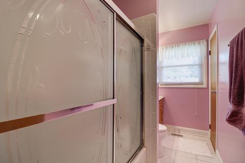 1460 Jefferson Rd, Hoffman Estates, IL 60169 photo 9