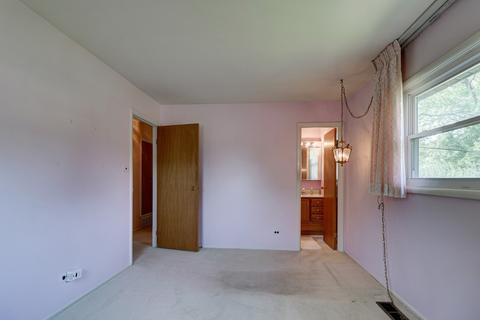 1460 Jefferson Rd, Hoffman Estates, IL 60169 photo 13