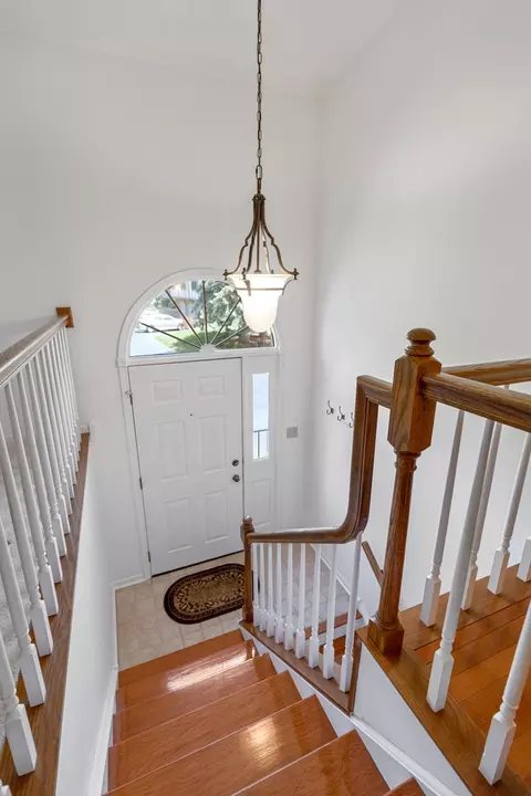 2331 Olde Mill Rd, Plainfield, IL 60586 photo 4