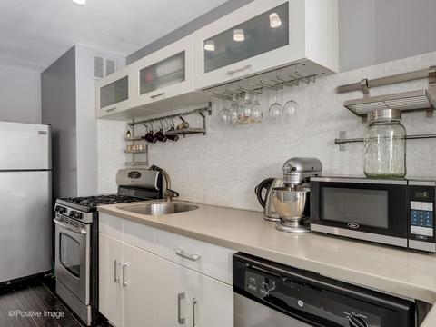 1 E Scott St #608, Chicago, IL 60610 photo 10