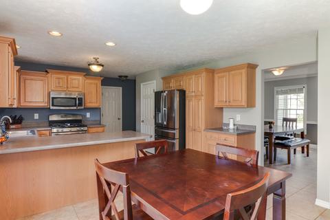3308 Peppertree Ln, Bloomington, IL 61704 photo 5