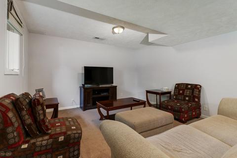 205 Orlando Ave, Normal, IL 61761 photo 2