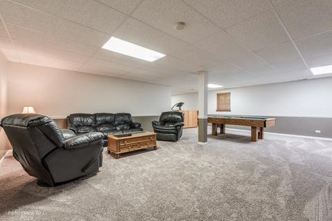 362 Old Walnut Cir, Gurnee, IL 60031 photo 32