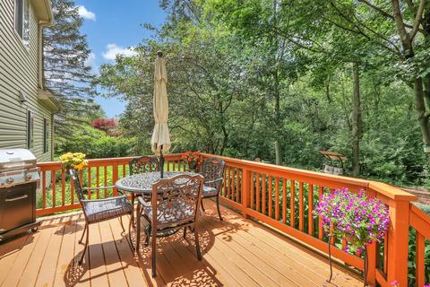 362 Old Walnut Cir, Gurnee, IL 60031 photo 11