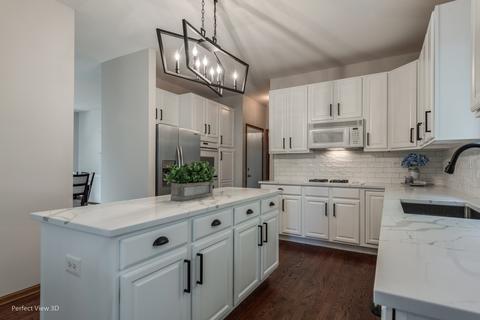 362 Old Walnut Cir, Gurnee, IL 60031 photo 9