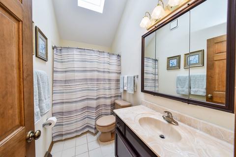 85 Christina Cir, Wheaton, IL 60189 photo 20