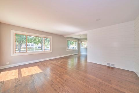 504 Lisa Rd, West Dundee, IL 60118 photo 14