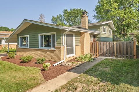 504 Lisa Rd, West Dundee, IL 60118 photo 2