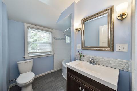 1021 N Main St, Wheaton, IL 60187 photo 19