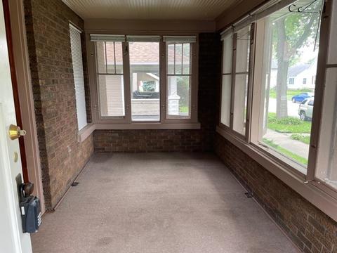 965 S 4th Ave, Kankakee, IL 60901 photo 3