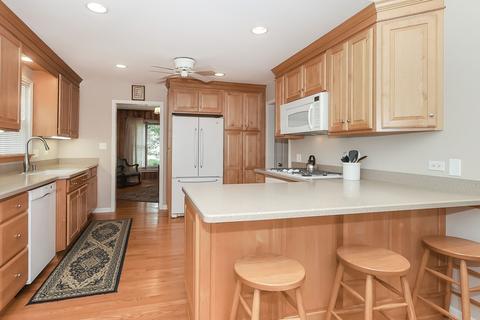 209 Forest Ave, Itasca, IL 60143 photo 12