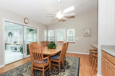 209 Forest Ave, Itasca, IL 60143 photo 9