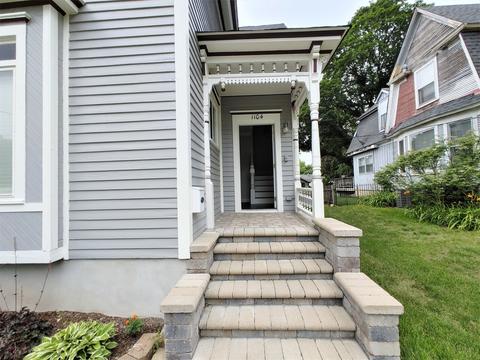 1104 Bellevue Ave, Elgin, IL 60120 photo 7