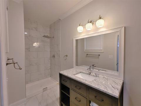 1104 Bellevue Ave, Elgin, IL 60120 photo 12