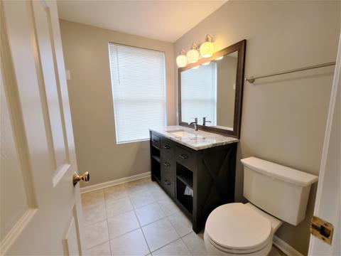 1104 Bellevue Ave, Elgin, IL 60120 photo 38