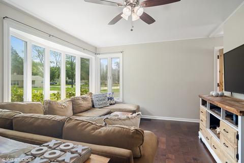 2507 Meadow Dr, Rolling Meadows, IL 60008 photo 5