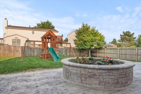 1504 Donegal Dr, Normal, IL 61761 photo 3