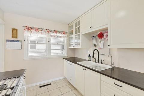 240 E North Ave, Bartlett, IL 60103 photo 4