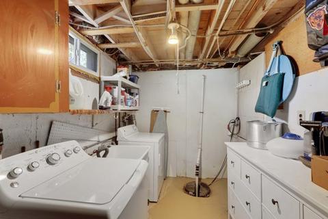 240 E North Ave, Bartlett, IL 60103 photo 18