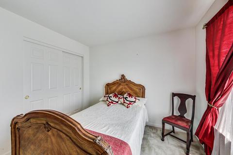 330 Comstock Dr, Elgin, IL 60124 photo 43