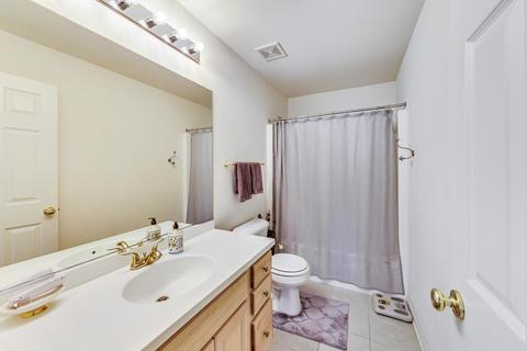 330 Comstock Dr, Elgin, IL 60124 photo 44