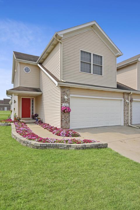1825 Marina Dr, Normal, IL 61761 photo 3