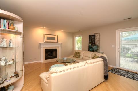 558 Abbey Rd, Bartlett, IL 60103 photo 11