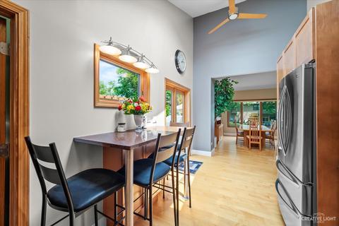 6455 Cape Cod Ct, Lisle, IL 60532 photo 11