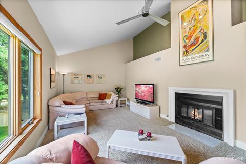 6455 Cape Cod Ct, Lisle, IL 60532 photo 5