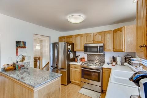 237 E Maple Ave, Villa Park, IL 60181 photo 3