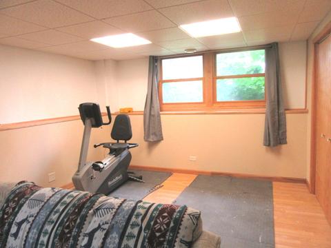 237 E Maple Ave, Villa Park, IL 60181 photo 13