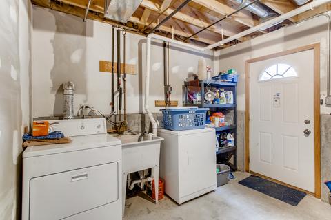 237 E Maple Ave, Villa Park, IL 60181 photo 14