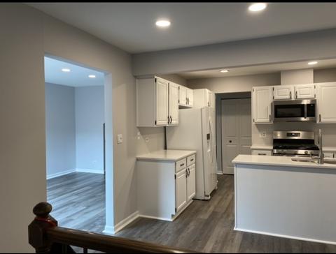 9038 Forestview Rd, Evanston, IL 60203 photo 10